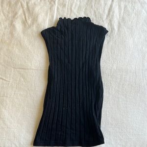 Black stretchy turtle neck top
